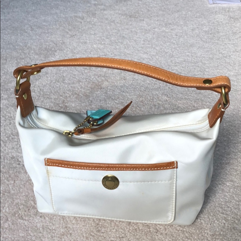 Used White Coach Purse Teal Lining